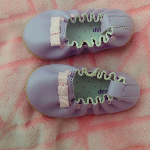 Baby Gap purple shoes sz 3 - Picture 2 of 3